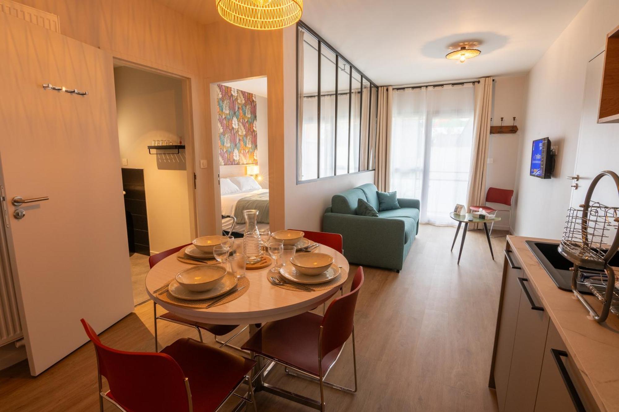 The Originals City, Ara Hotel, לנדרנאו מראה חיצוני תמונה